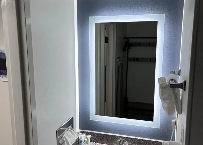 Best Reserve Now Pay Later Hotels in Las Vegas