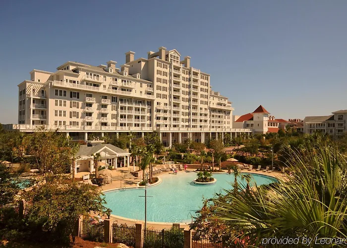 Top Beachfront Hotels in Destin: Where to Stay for a Perfect Beach Getaway