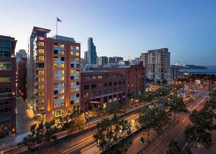 Explore the Best Hotels Near Oracle Park San Francisco: A Guide for the Perfect Stay